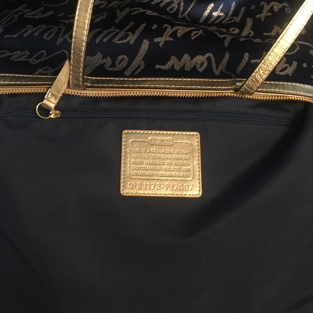 Coach RARE New York script tote +wallet+case 3 SET - Picture 4 of 8